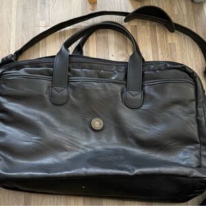 Capezio 1887 - Black Leather Handbag -Doctor's Bag Style